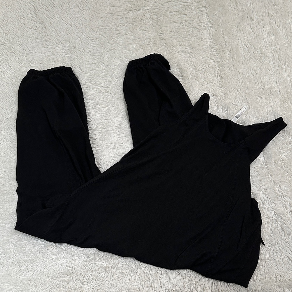 🧁 NWT Altar’d State AS Rival Cropped Jumpsuit